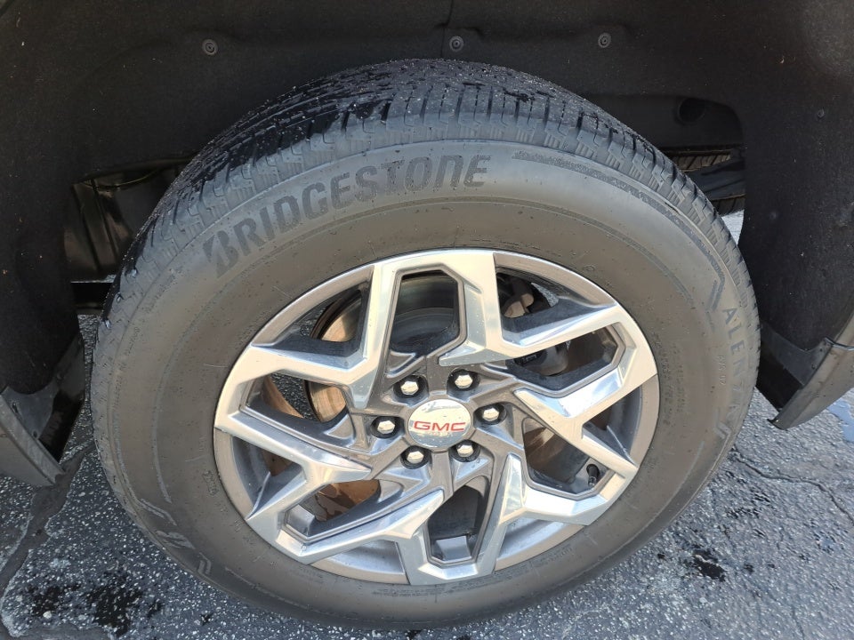 2022 GMC Sierra 1500 4WD Crew Cab Short Box SLT