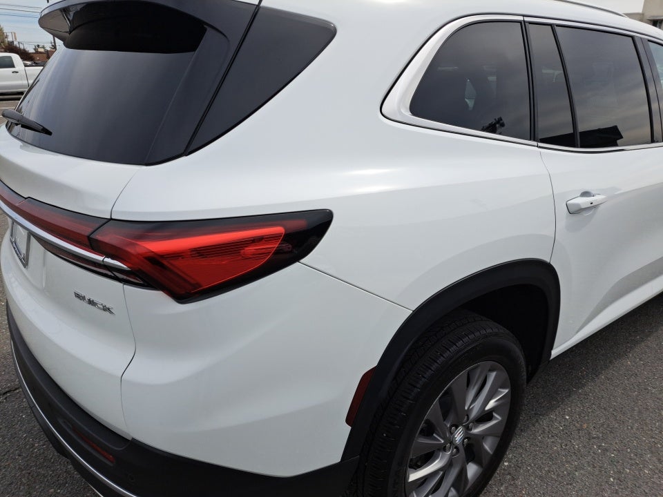2025 Buick Enclave Preferred FWD