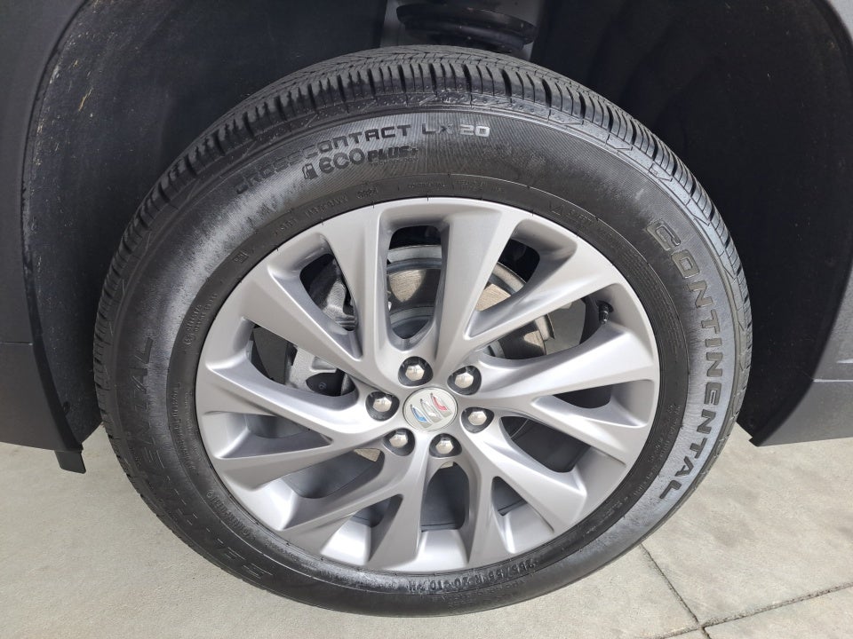 2025 Buick Enclave Preferred FWD