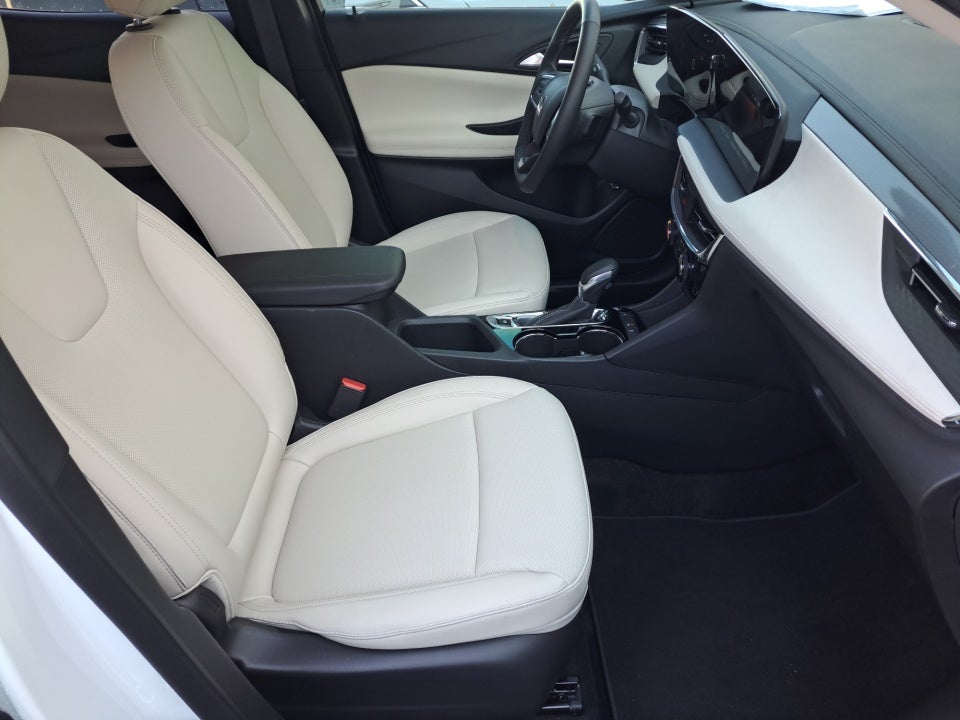 2025 Buick Encore GX Sport Touring FWD