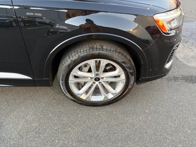 2025 Audi Q7 Premium 45 TFSI quattro Tiptronic