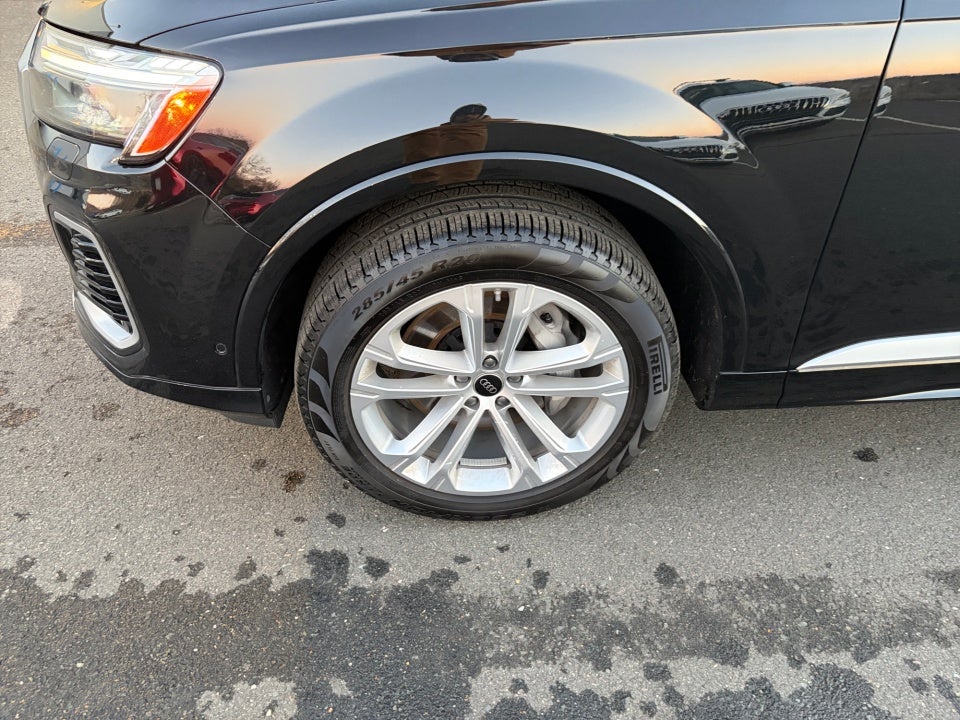 2025 Audi Q7 Premium 45 TFSI quattro Tiptronic