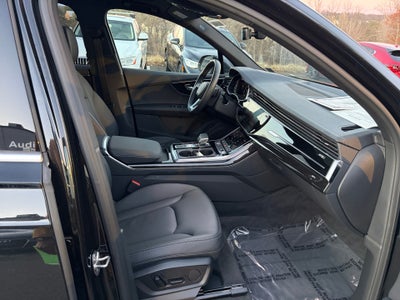 2025 Audi Q7 Premium 45 TFSI quattro Tiptronic