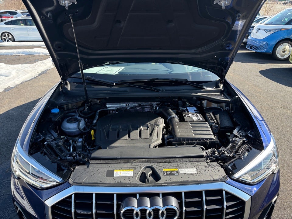 2025 Audi Q3 Premium 45 TFSI S line quattro Tiptronic