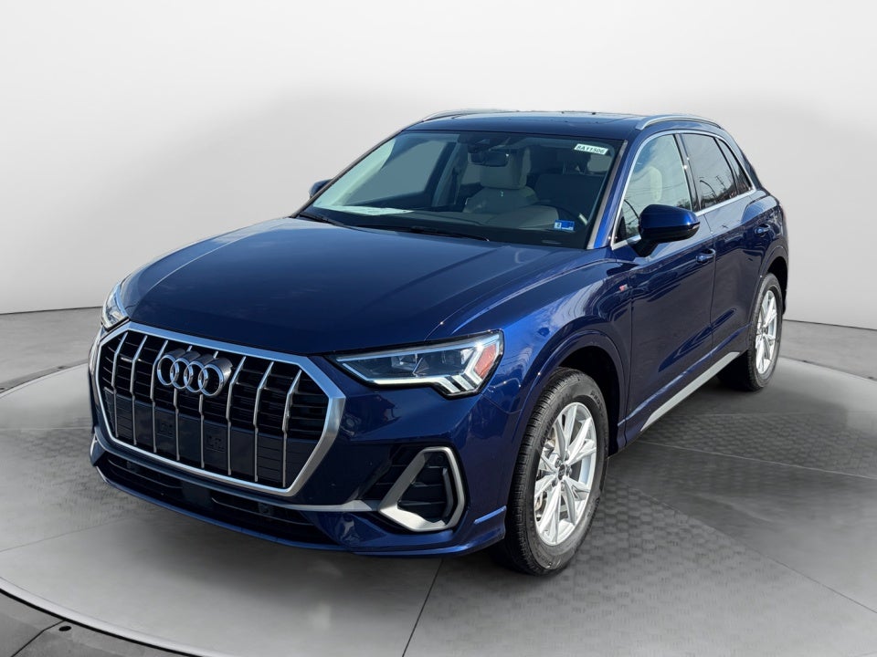 2025 Audi Q3 Premium 45 TFSI S line quattro Tiptronic