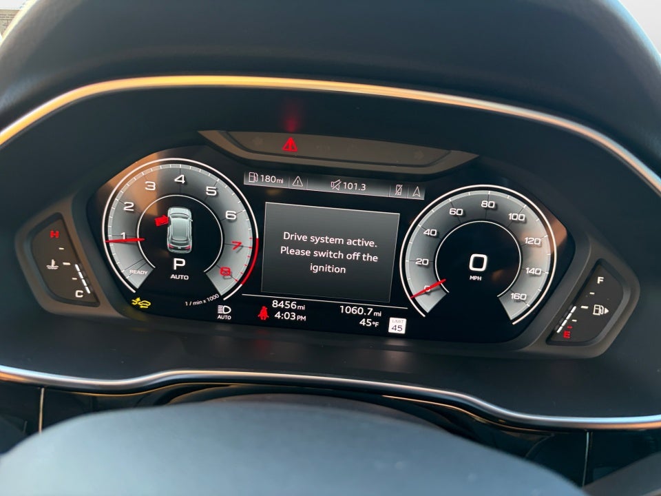 2025 Audi Q3 Premium 45 TFSI S line quattro Tiptronic