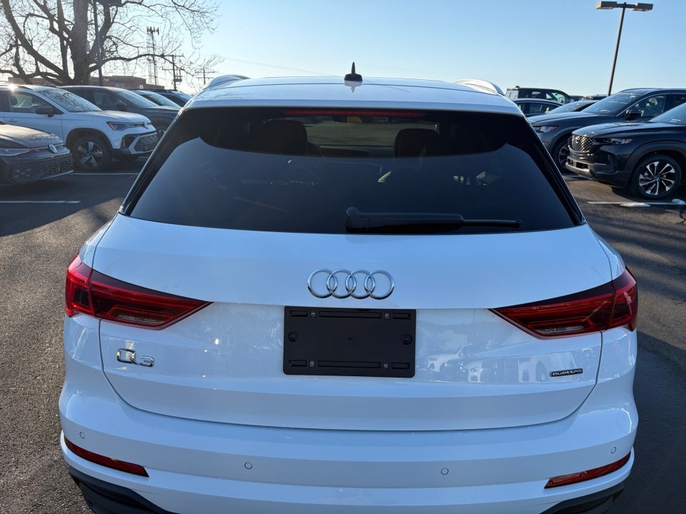 2025 Audi Q3 Premium 45 TFSI S line quattro Tiptronic