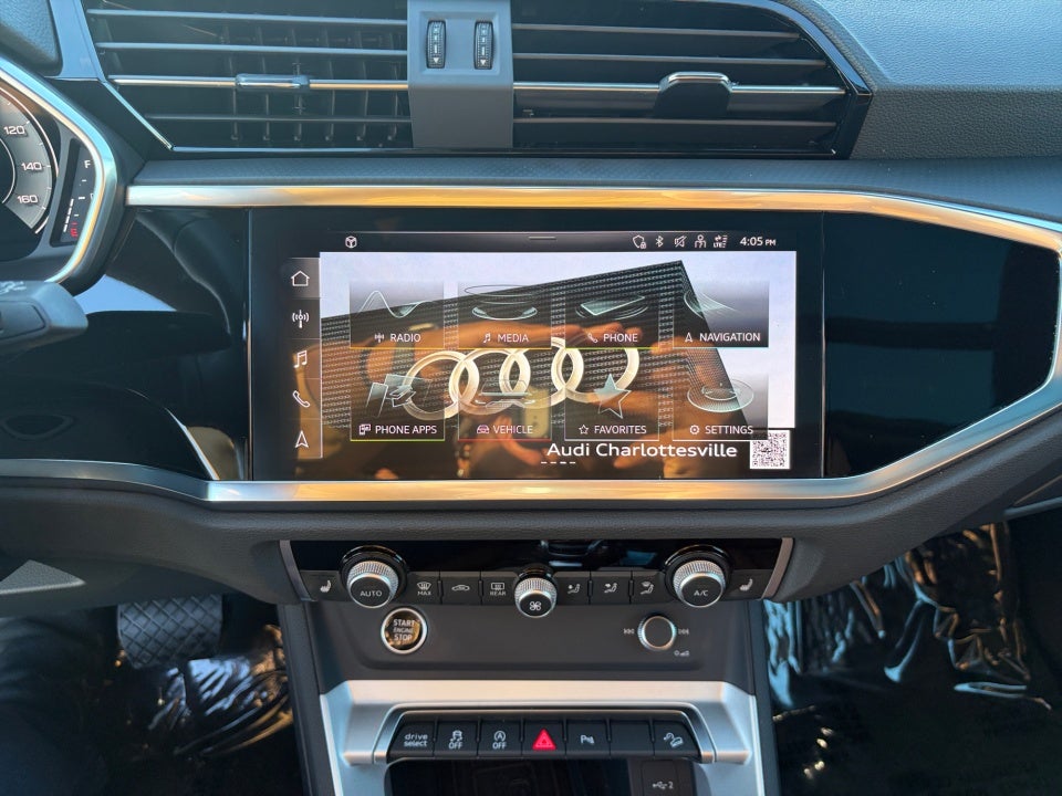 2025 Audi Q3 Premium 45 TFSI S line quattro Tiptronic