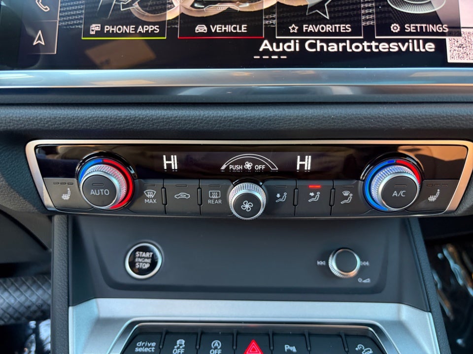 2025 Audi Q3 Premium 45 TFSI S line quattro Tiptronic