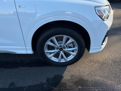 2025 Audi Q3 Premium 45 TFSI S line quattro Tiptronic