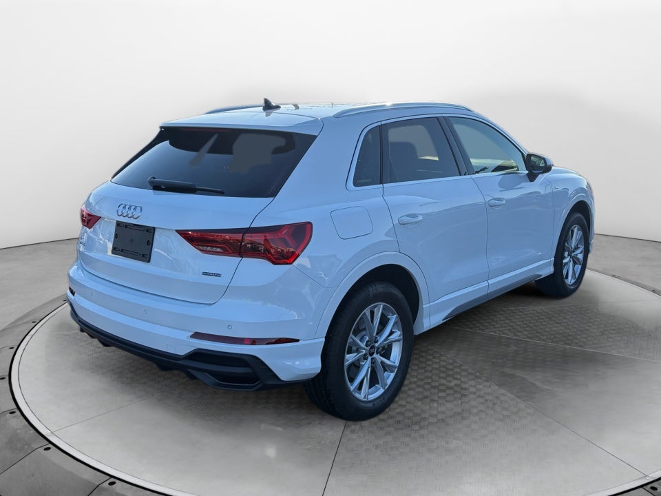 2025 Audi Q3 Premium 45 TFSI S line quattro Tiptronic