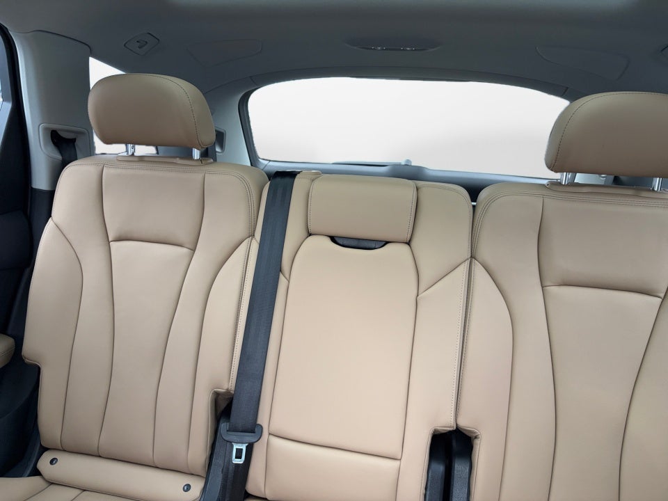 2025 Audi Q7 Premium Plus 45 TFSI quattro Tiptronic