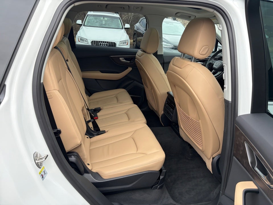 2025 Audi Q7 Premium Plus 45 TFSI quattro Tiptronic