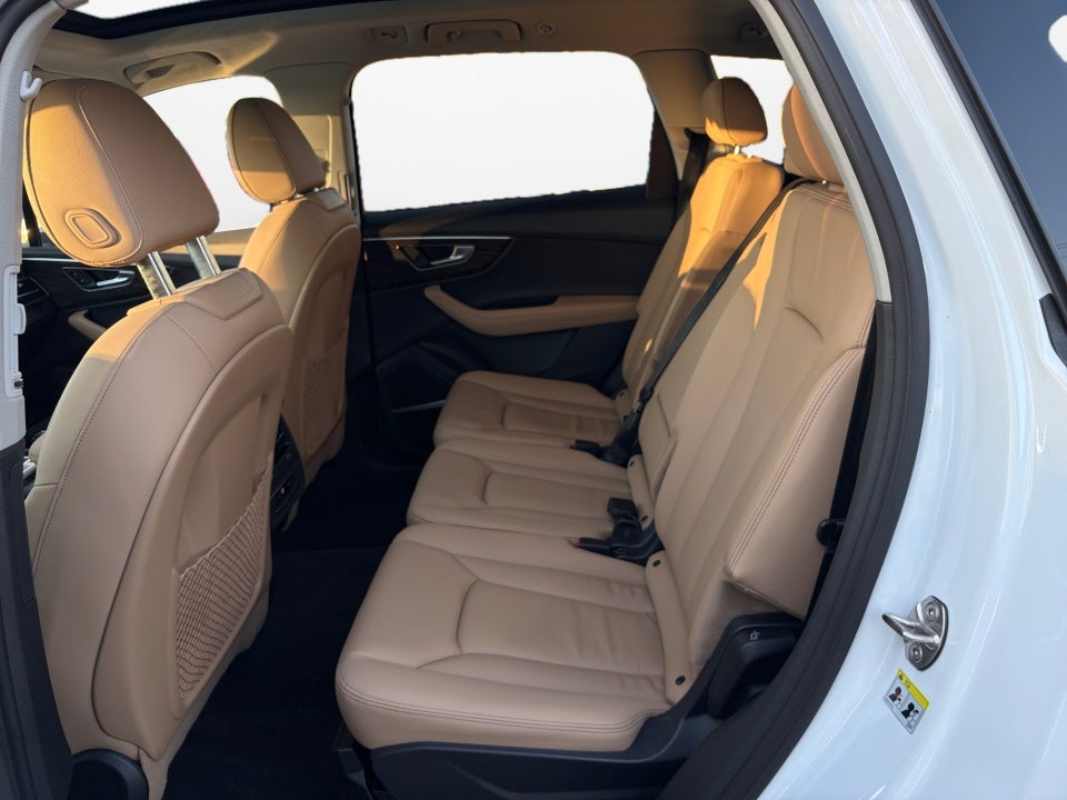 2025 Audi Q7 Premium Plus 55 TFSI quattro Tiptronic