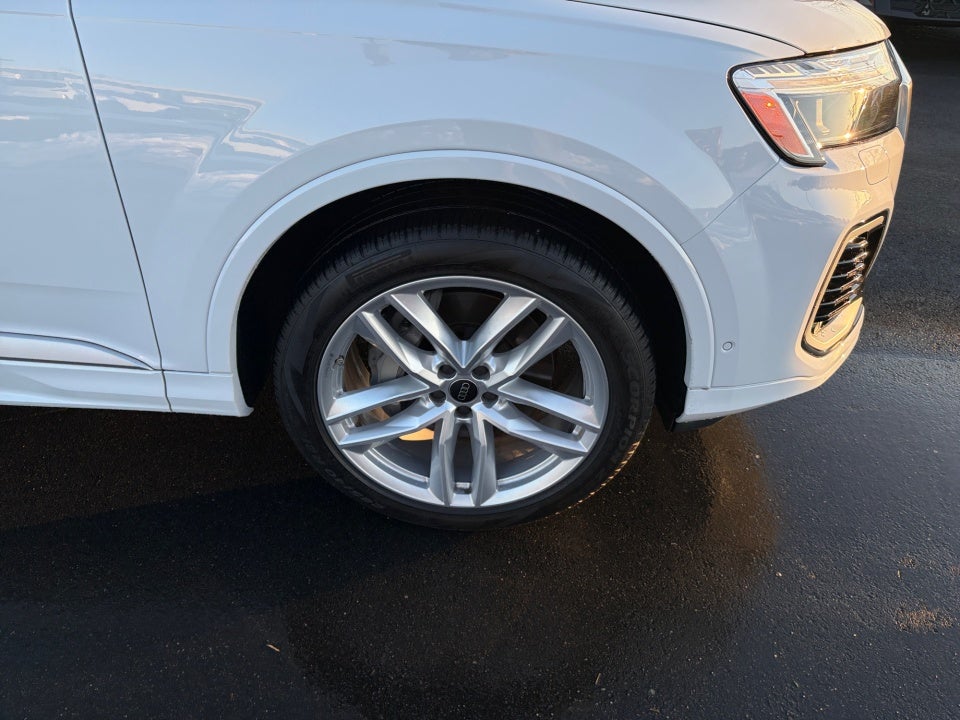 2025 Audi Q7 Premium Plus 55 TFSI quattro Tiptronic