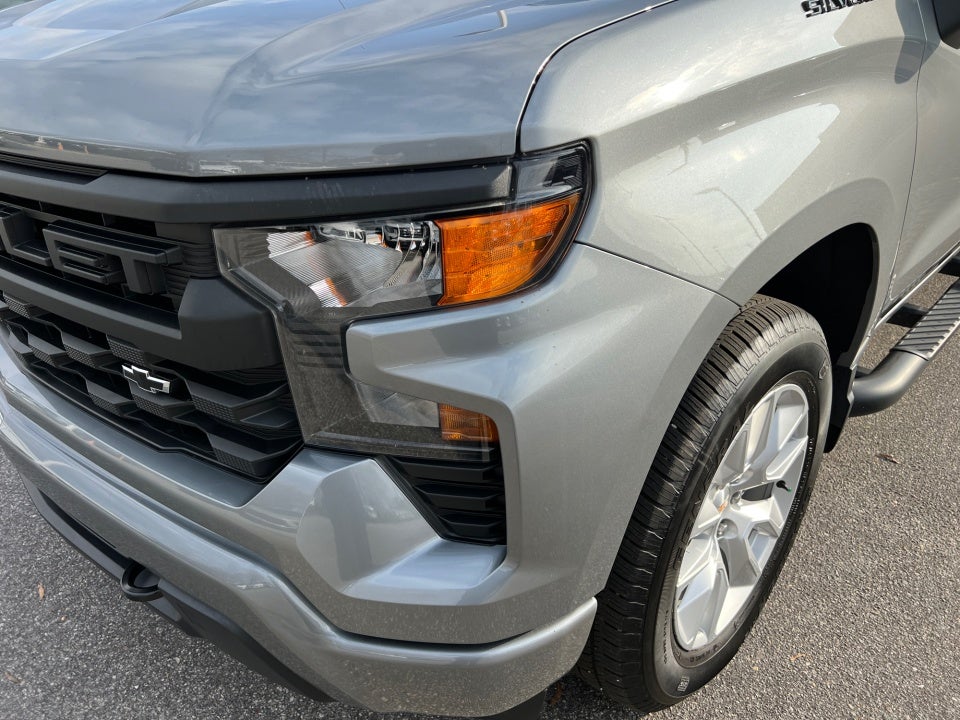 2024 Chevrolet Silverado 1500 4WD Crew Cab Short Bed Custom