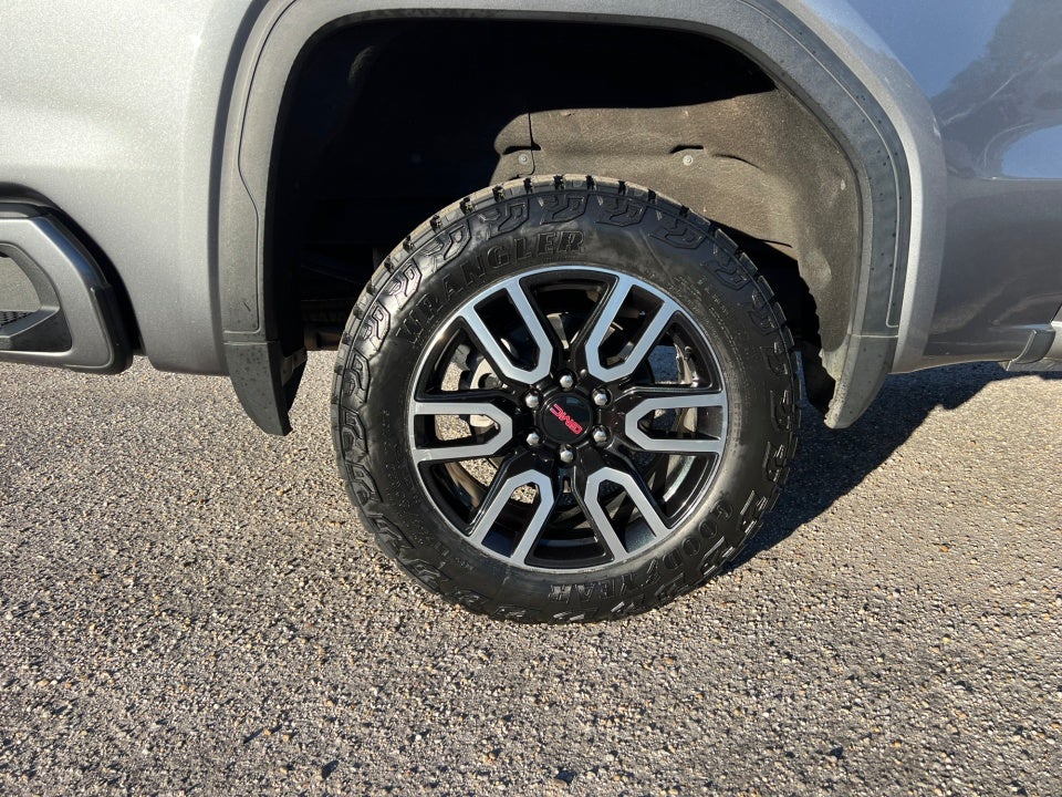 2021 GMC Sierra 1500 4WD Crew Cab Short Box AT4